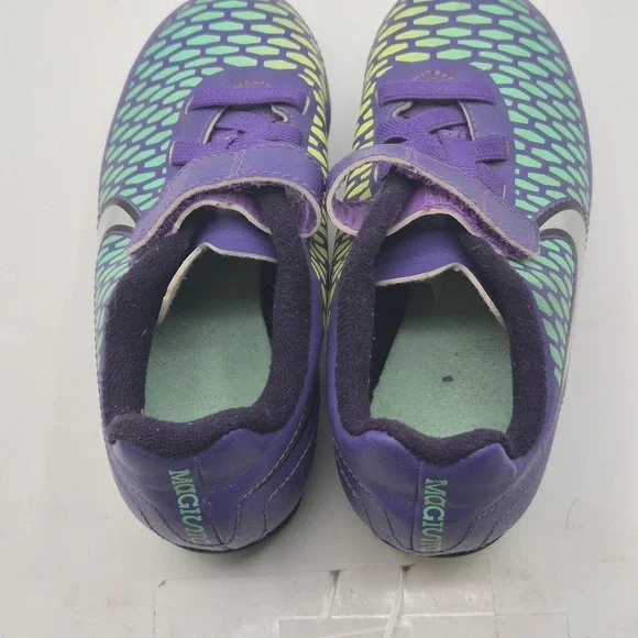 Nike Magista Soccer Cleats Girls 11C Purple Green Firm Ground FG Shoes Kids - Picture 10 of 12